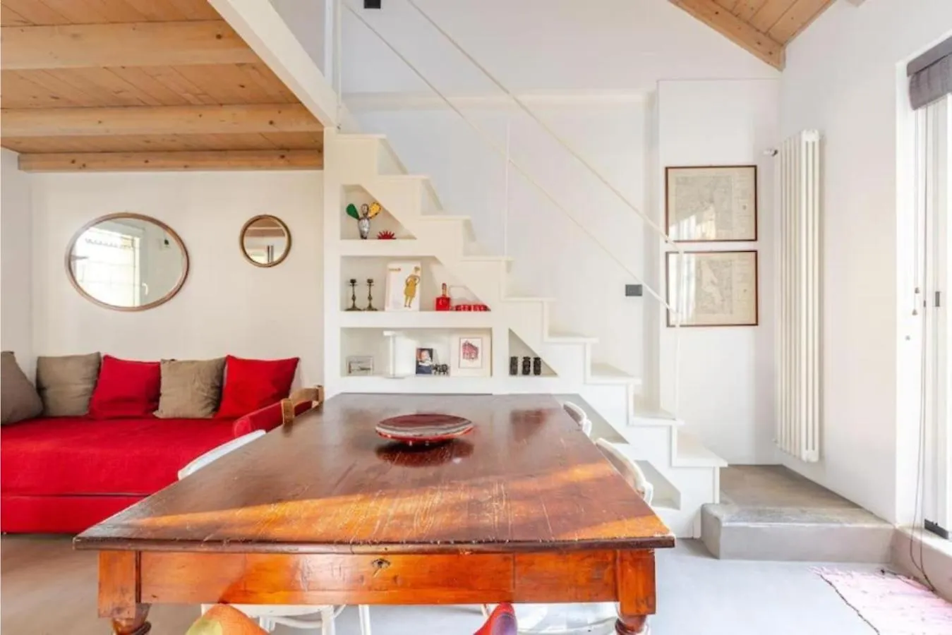 Tiny House On Water Surrounded By Greenery Milão Apartamento
