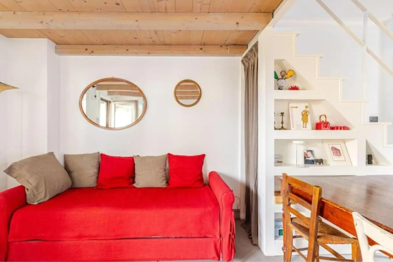 Tiny House On Water Surrounded By Greenery Milan
